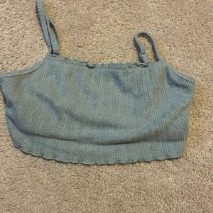 Really short crop top grassy with high waist pants